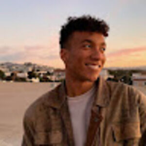Meet your Posher, Dedrick